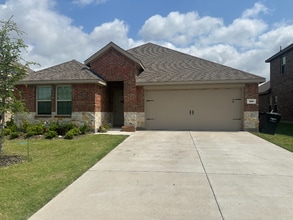 Building Photo - 105 Condor Pass