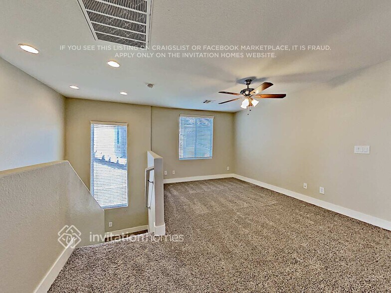 Building Photo - 8407 Lucero Ave