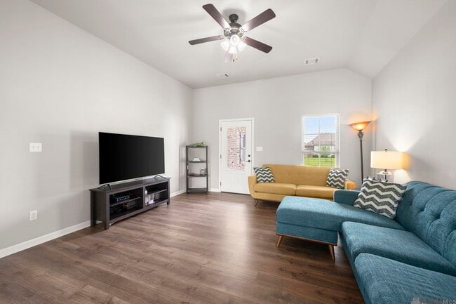 Building Photo - 7728 Amite Springs Dr