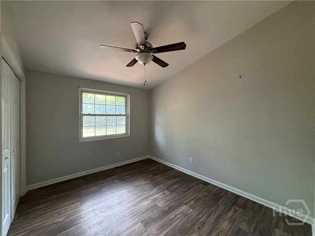 Building Photo - 12434 Largo Dr