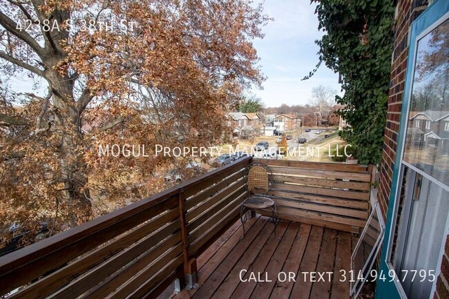 Building Photo - 4238 S 38th St