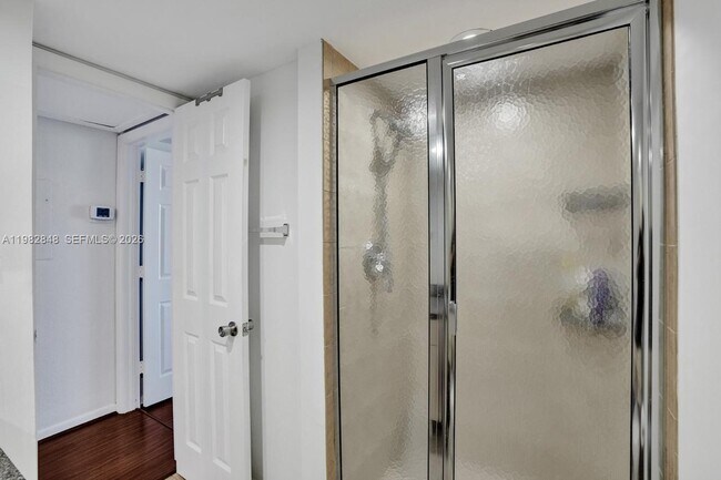 Building Photo - 5600 Collins Ave