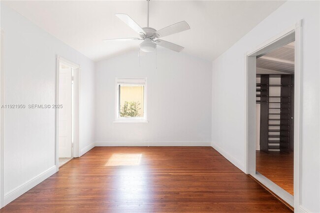 Building Photo - 1260 Milan Ave