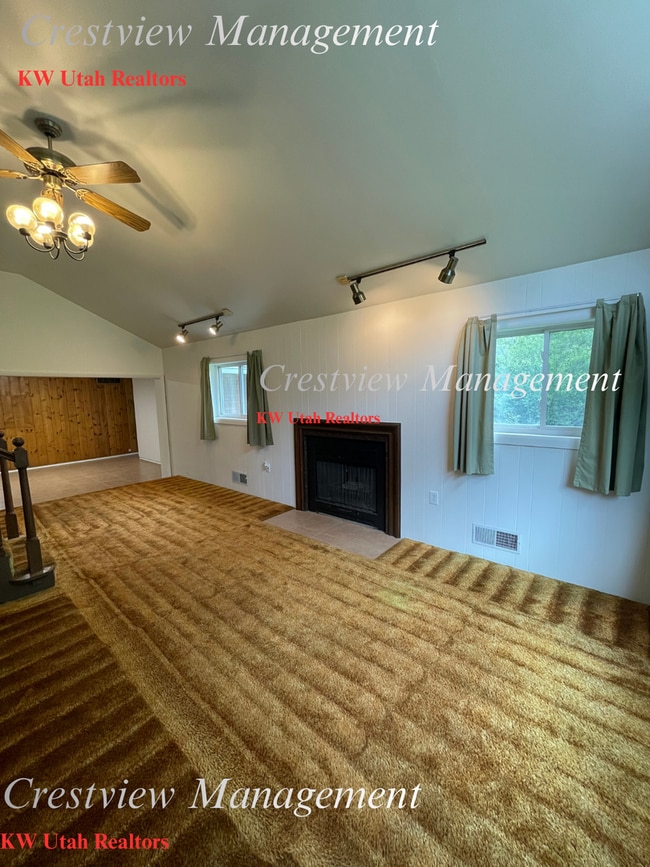 Building Photo - Charming Holladay Home in Prime Location