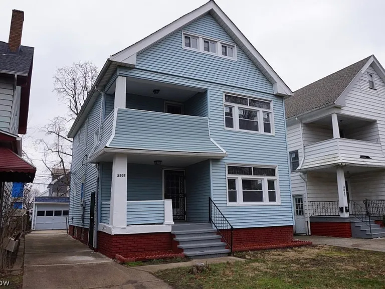 Primary Photo - 3507 W 128th St