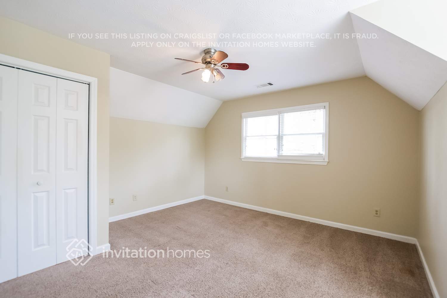 Building Photo - 40 Oak Landing Ln