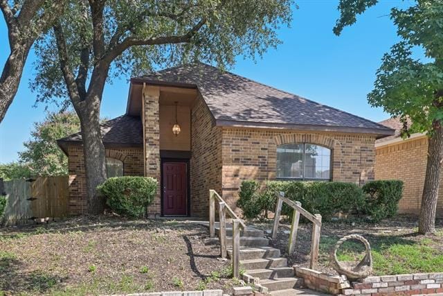 Primary Photo - 1221 Wheatfield Dr