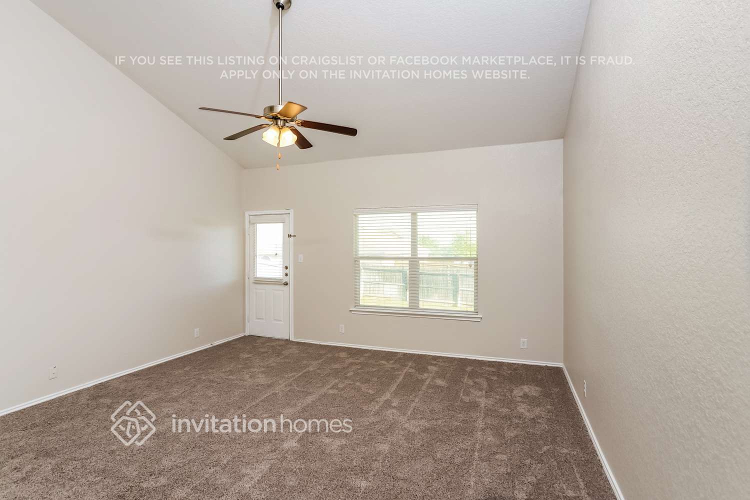 Building Photo - 114 Finch Knoll