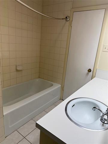 Building Photo - 4615 Ranch View Rd