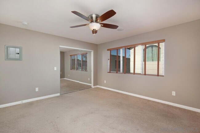 Building Photo - 3921 Oregon St