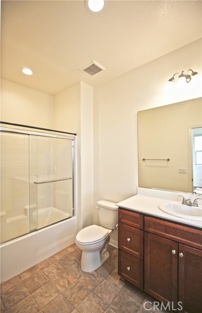 Building Photo - 735 Banyan Wy