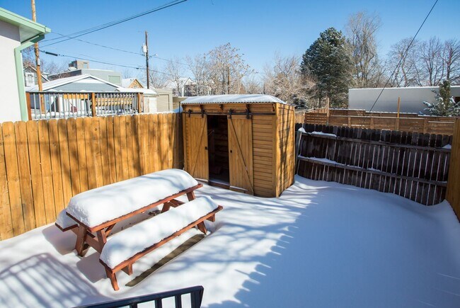 Building Photo - 3326 Quivas St