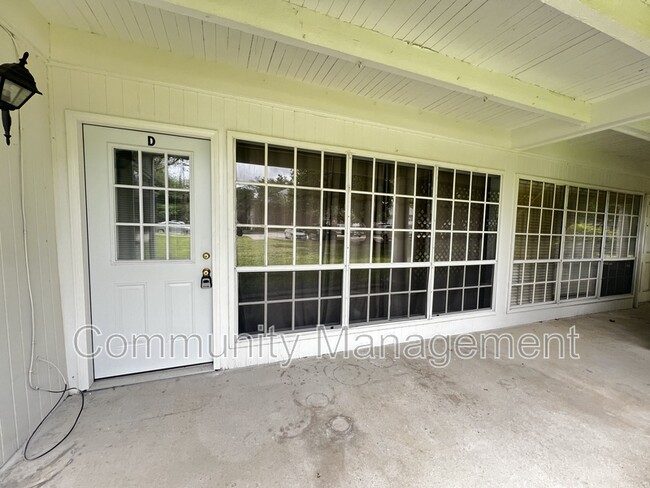 Building Photo - 10444 Jefferson Hwy