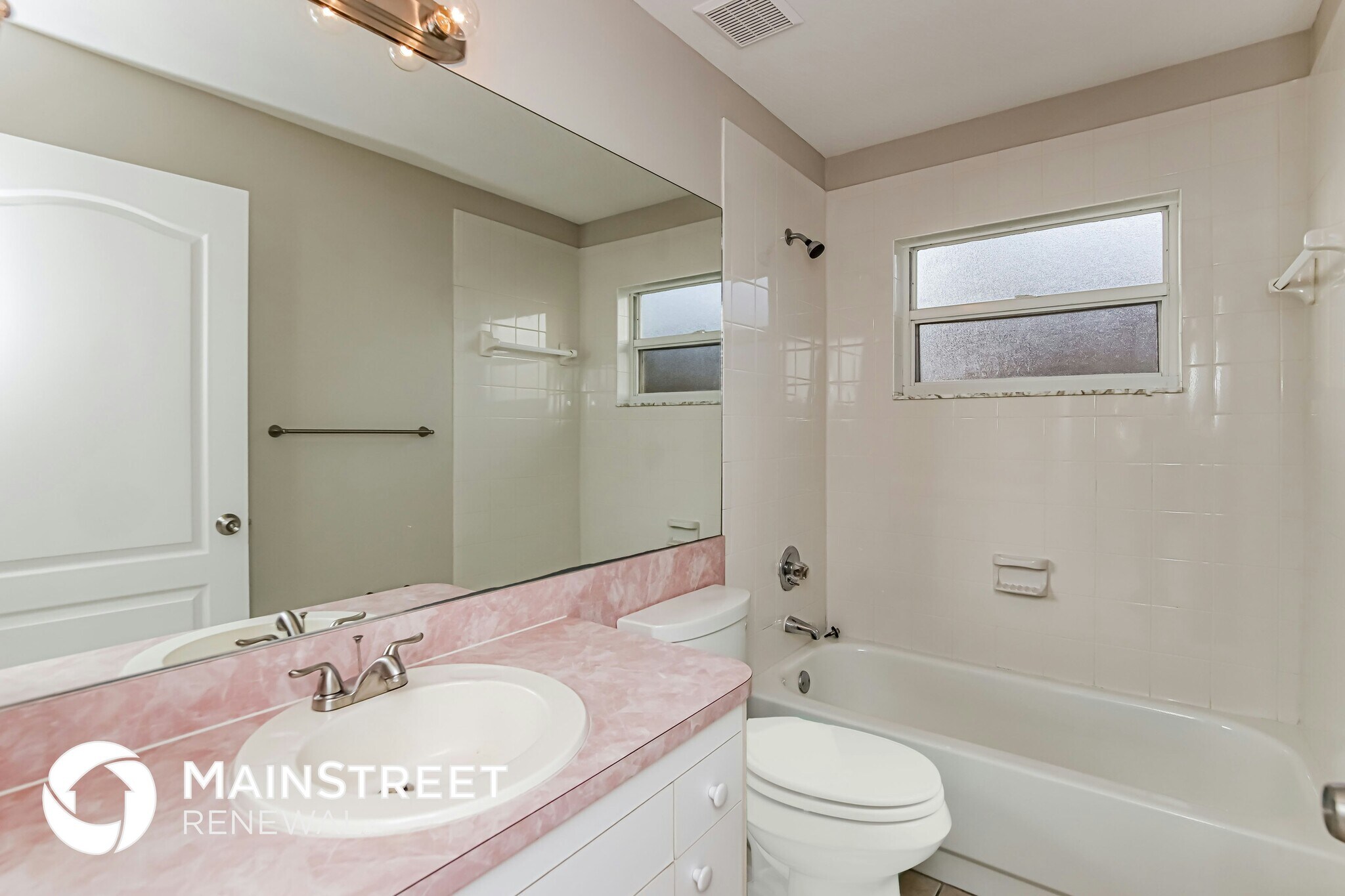 Building Photo - 1449 Ashboro Cir SE