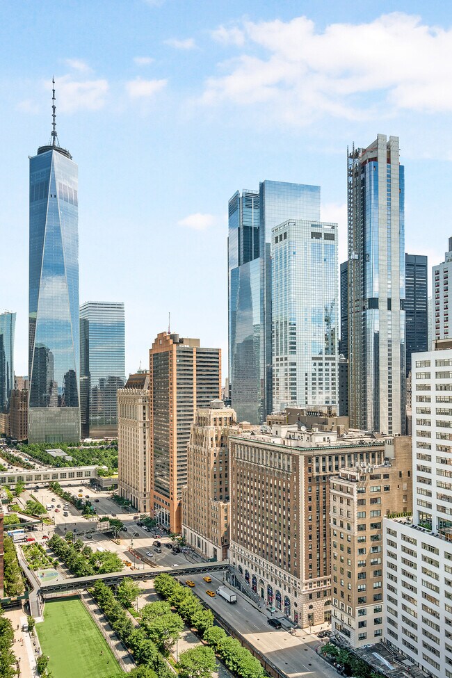 Building Photo - 99 Battery Pl