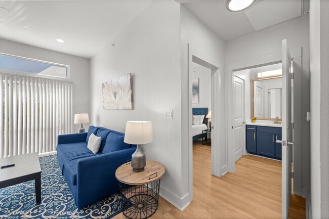 Building Photo - 2901 Indiana St