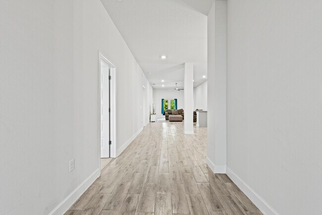 Building Photo - 4370 Sagefield Dr