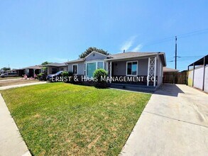 Building Photo - 705 N Hillford Ave