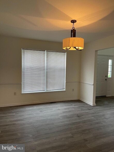 Building Photo - 4 Cognac Dr