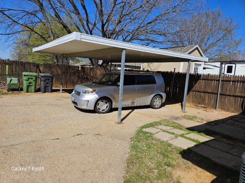 Building Photo - 2403 Ventura Dr