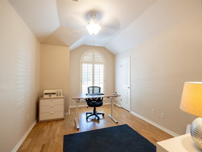 Building Photo - 17200 Poncho Springs Ln