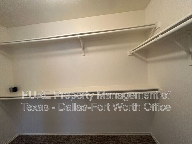 Building Photo - 709 Catalina Dr