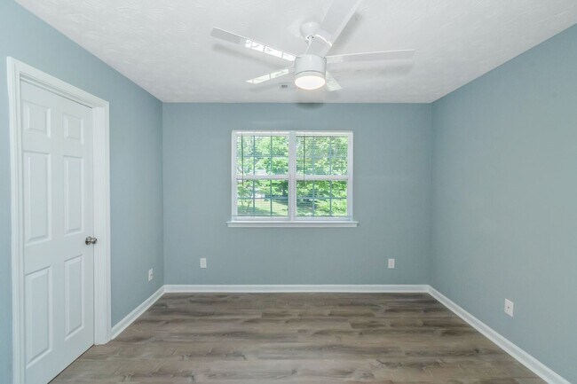 Building Photo - 80 Shelby Oaks Trail