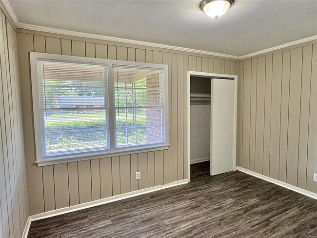 Building Photo - 3719 Bridlewood Dr