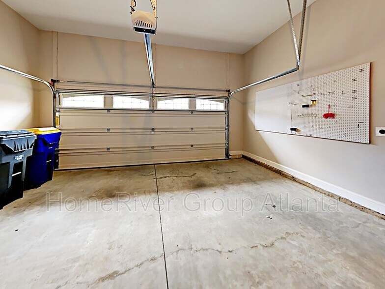 Building Photo - 2342 Willington Shoals Pl