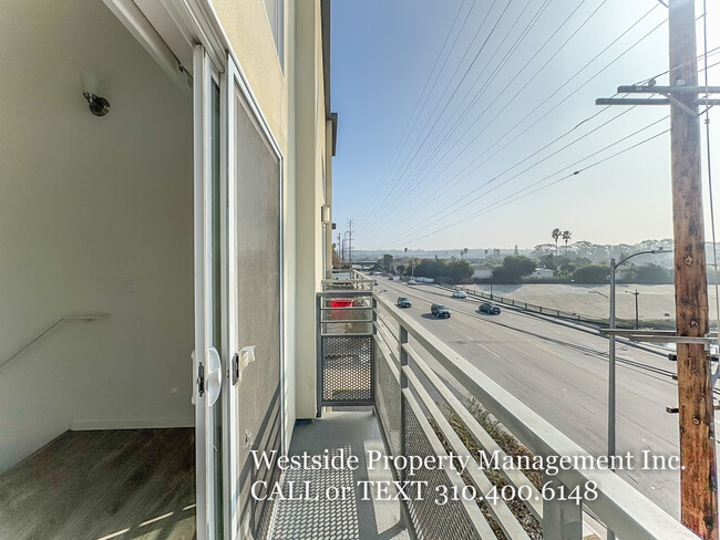 Building Photo - 4980 S Centinela Ave