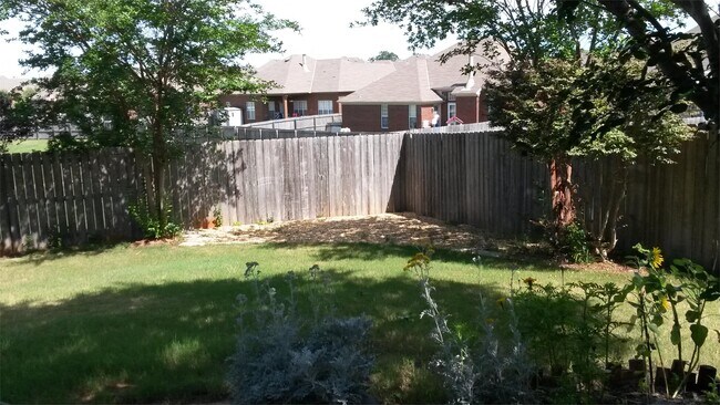 Building Photo - 106 Grasmere Ct