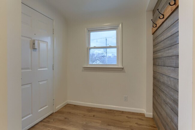Building Photo - 51 Wharton Ave