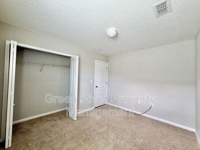 Building Photo - 278 Pickett Dr