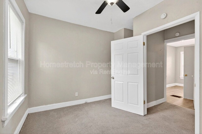 Building Photo - 7135 Woodrow Ave