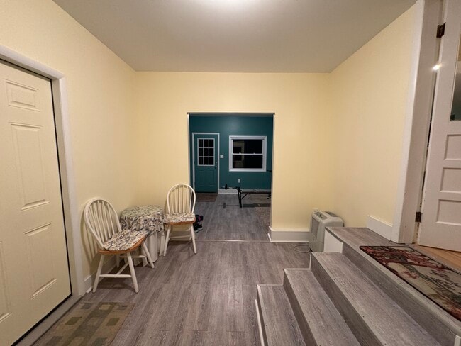 Building Photo - Gougeon Lake House