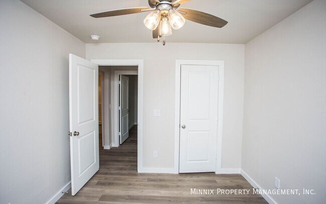 Building Photo - 312 E 77th St