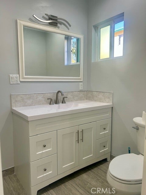 Building Photo - 5945 Riverton Ave