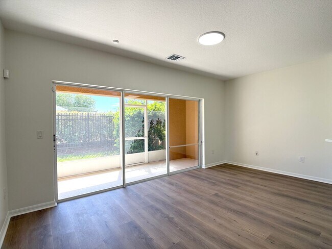 Building Photo - 538 Bexley Dr