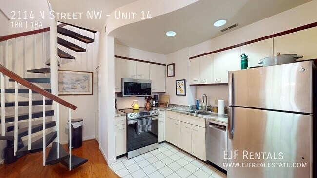 Building Photo - 2114 N St NW