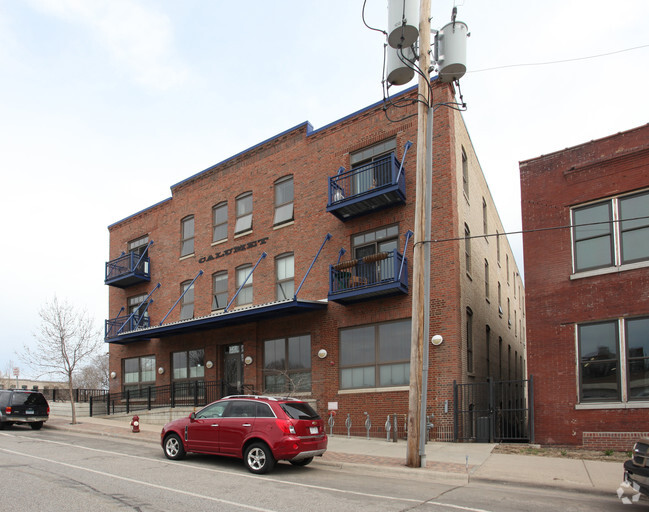 Building Photo - The Calumet Lofts