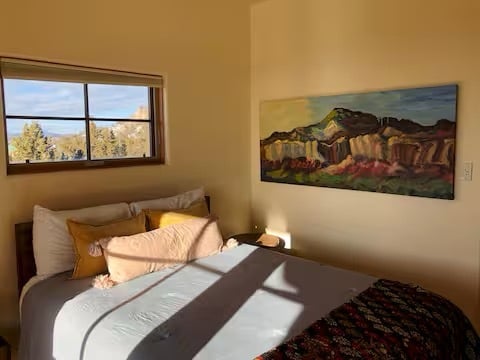 Building Photo - 122 Cerrito de Baca