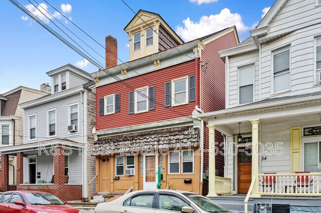 Building Photo - 56 Wilson St