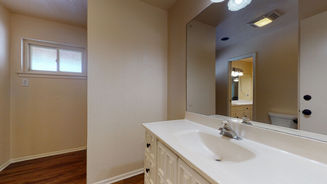 Building Photo - 13519 Beltway St