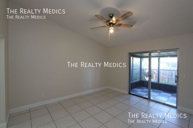 Building Photo - 7761 Country Pl