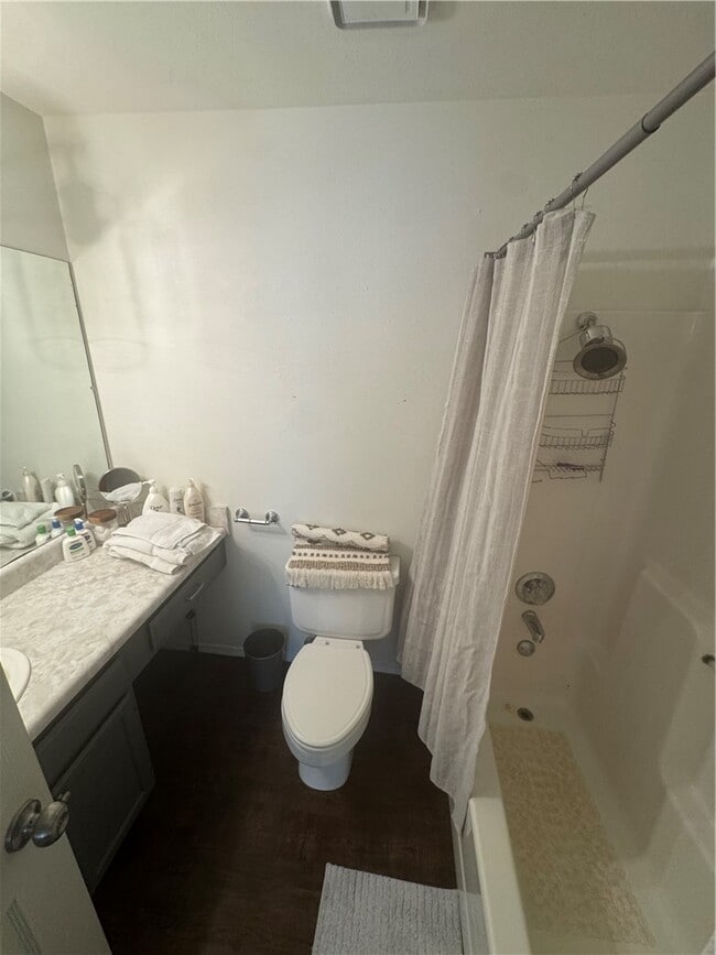 Building Photo - 462 Mimosa Ln