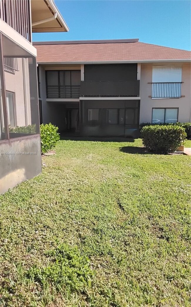 Building Photo - 5901 Washington St