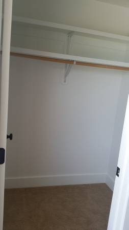 Building Photo - 25 Baldy Ct