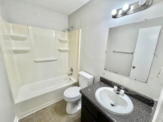 Building Photo - 4036 Navaho Ave
