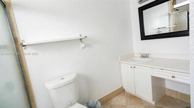 Building Photo - 235 Antilla Ave