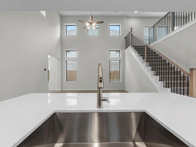 Building Photo - 10719 Starry Farm Wy